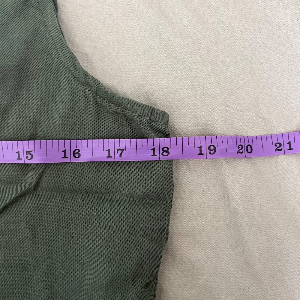 Universal Thread - Women’s Button Front Vest Green Small - Picture 7 of 7